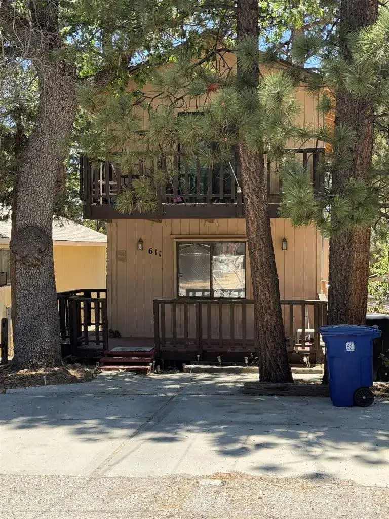 611 Spruce Lane, Sugarloaf, CA 92386 - #2