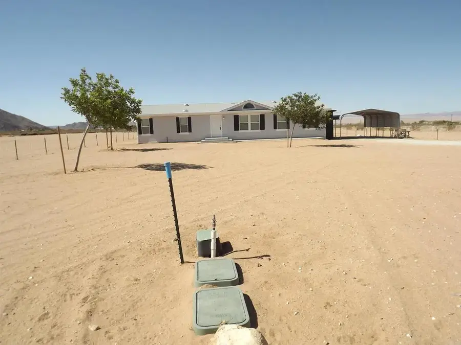 60382 Stearman, Landers, CA 92285 - #2
