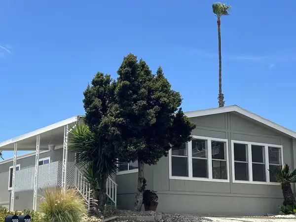 1930 W San Marcos #208, San Marcos, CA 92078