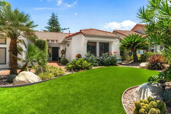 2587 Magellan Lane, Vista, CA 92081