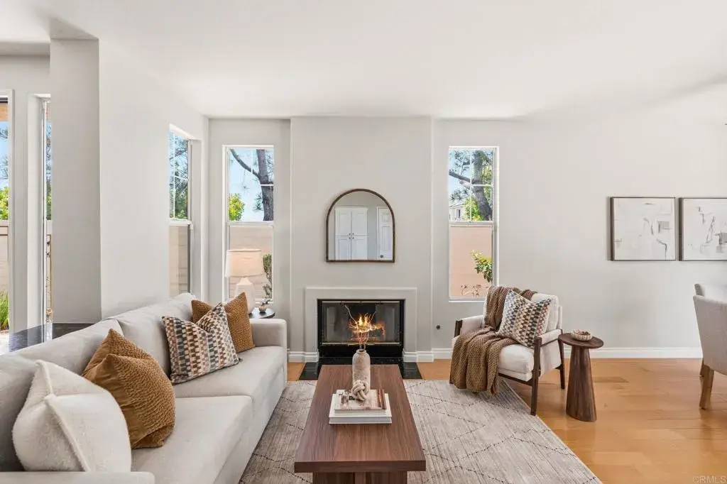 12728 Via Nieve, San Diego, CA 92130 - #1