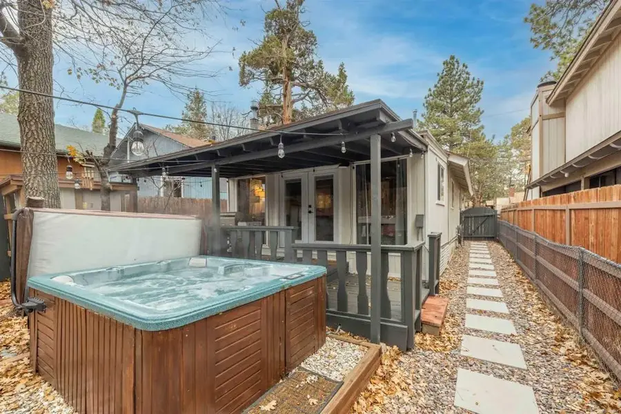 271 Leonard Ln, Sugarloaf, CA 92386 - #2