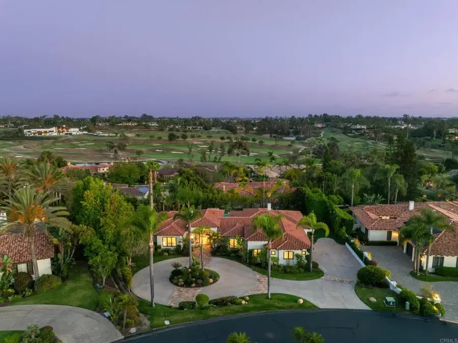 7825 Muirfield Way, Rancho Santa Fe, CA 92067 - #3