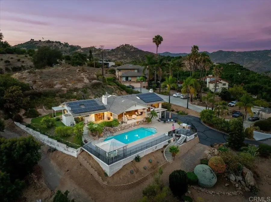2275 Via Cascabel, Escondido, CA 92027 - #2