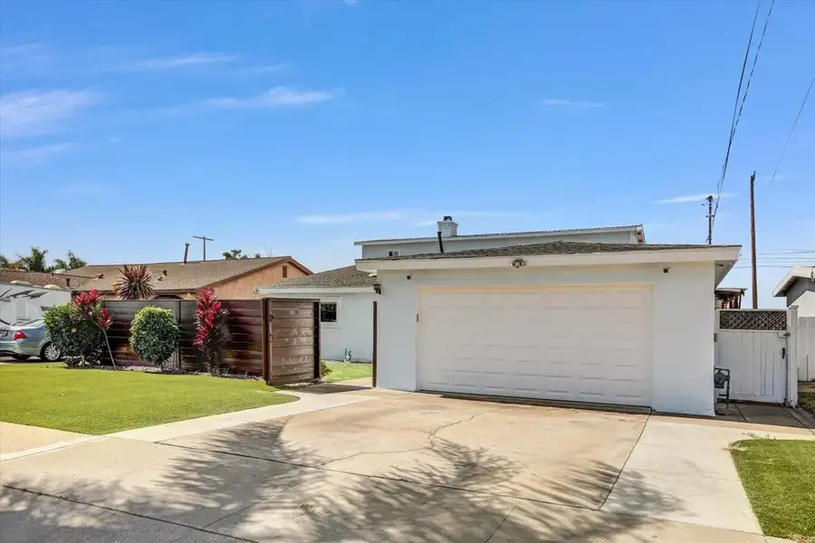 819 Iris Avenue, Imperial Beach, CA 91932 - #3