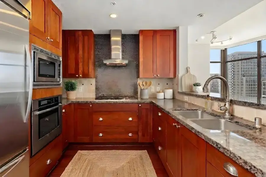700 W E Street #801, San Diego, CA 92101 - #2