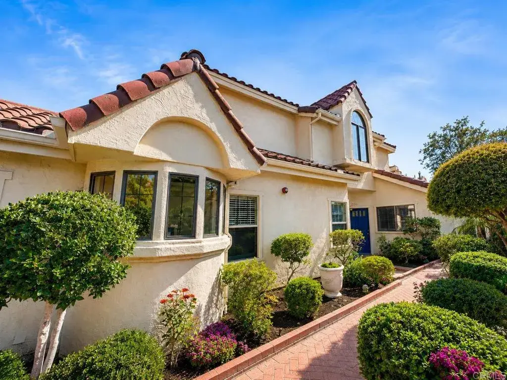 29118 Laurel Valley Dr, Vista, CA 92084 - #1