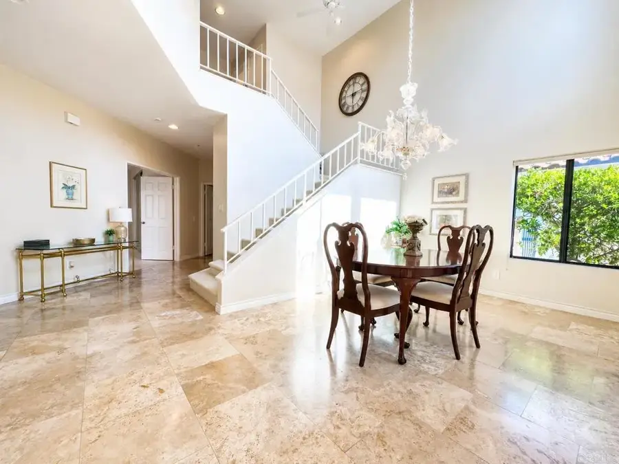 29118 Laurel Valley Dr, Vista, CA 92084 - #3