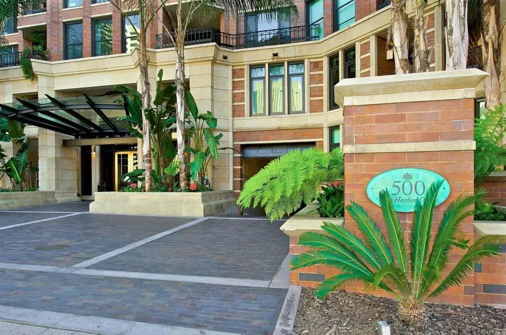 500 W Harbor Drive #1108, San Diego, CA 92101 - #1