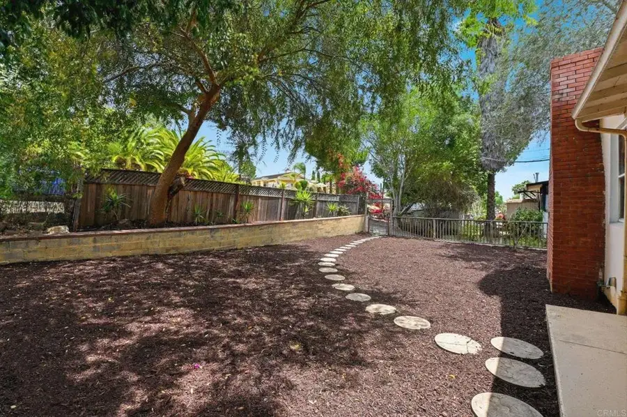 610 Minnesota Street, Fallbrook, CA 92028 - #3