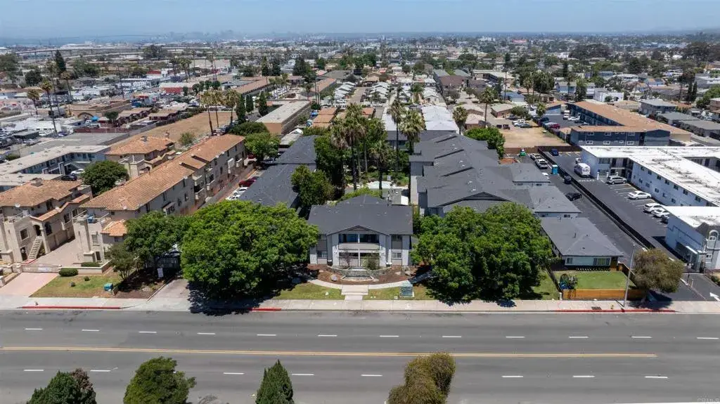 569 E Street #14, Chula Vista, CA 91910 - #1