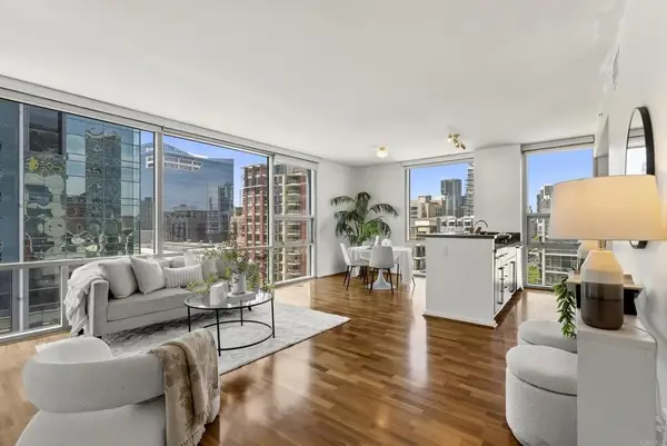 321 Tenth Avenue #902, San Diego, CA 92101