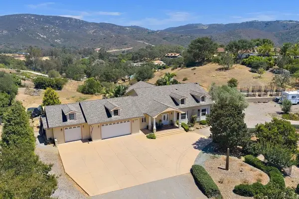 20125 Colina Encantada Way, Escondido, CA 92029