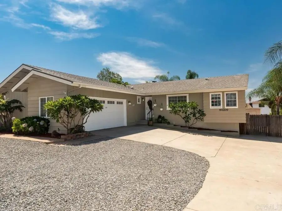 229 Via Oro Verde, Fallbrook, CA 92028 - #2