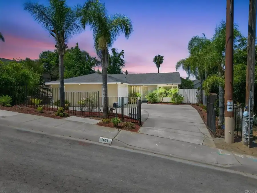 1161 N Rose St, Escondido, CA 92027 - #2