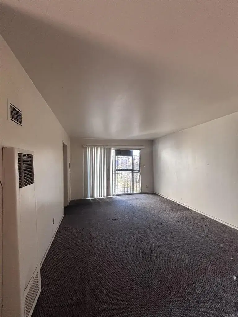 182 Coolwater Drive, San Diego, CA 92114 - #3