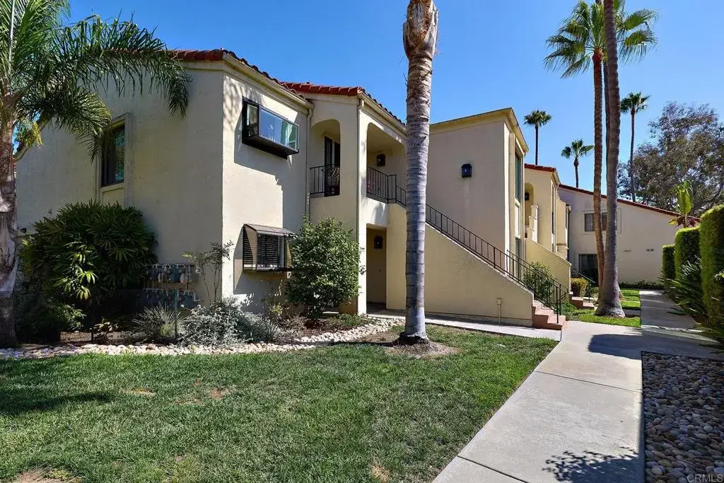 3160 Vista Grande, Carlsbad, CA 92009 - #1