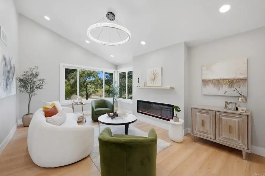 2640 Chestnut Avenue, Carlsbad, CA 92010 - #3
