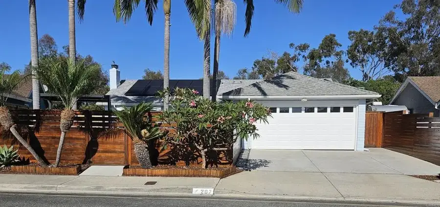 207 Hickoryhill Drive, Encinitas, CA 92024 - #2