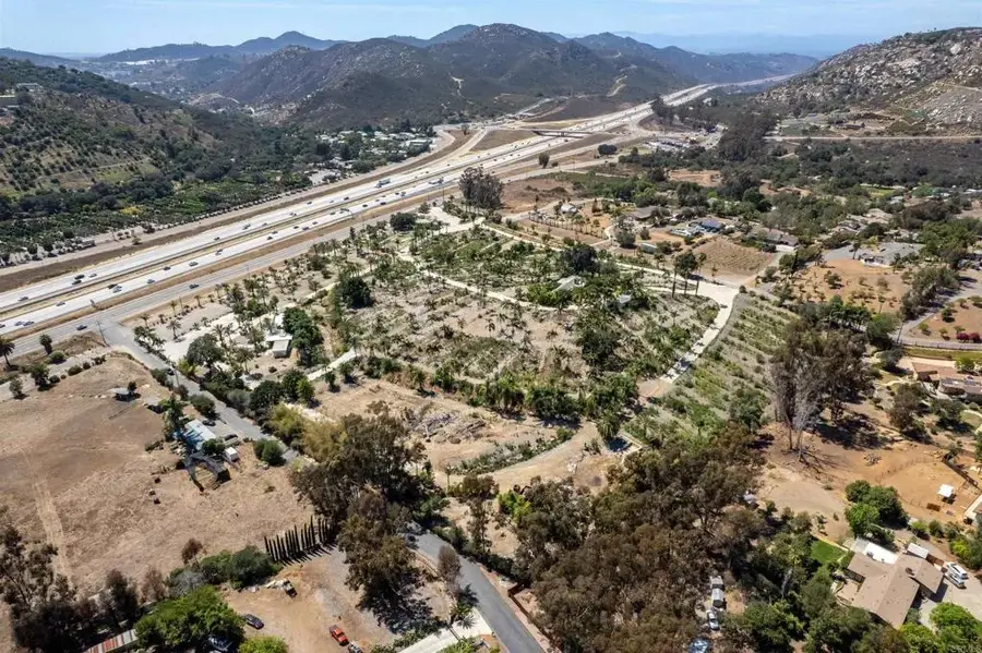 26437 N Centre City, Escondido, CA 92026 - #2
