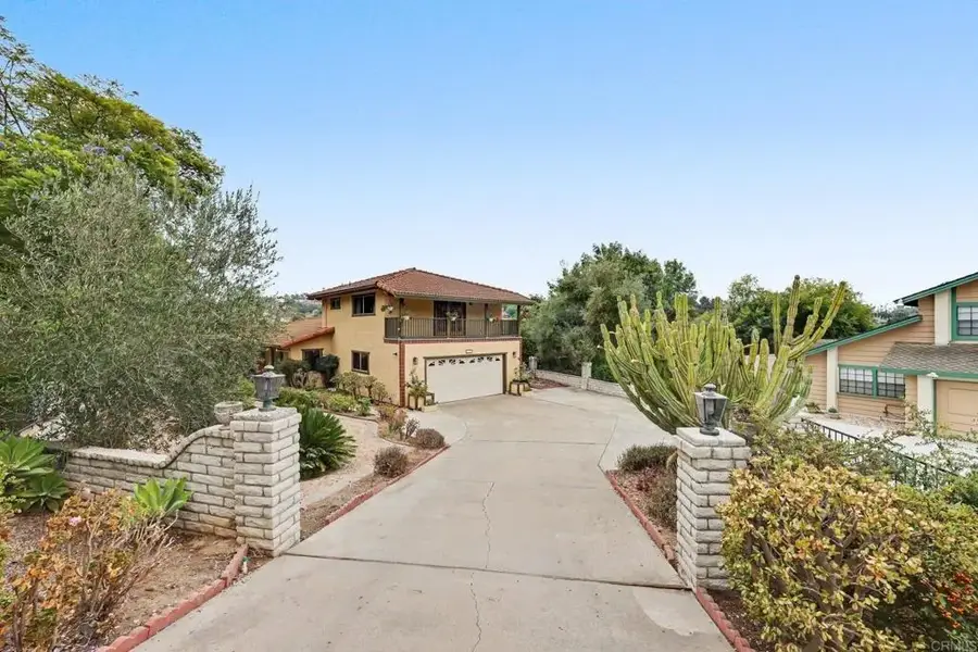 983 El Pajodo Place, Vista, CA 92084 - #2
