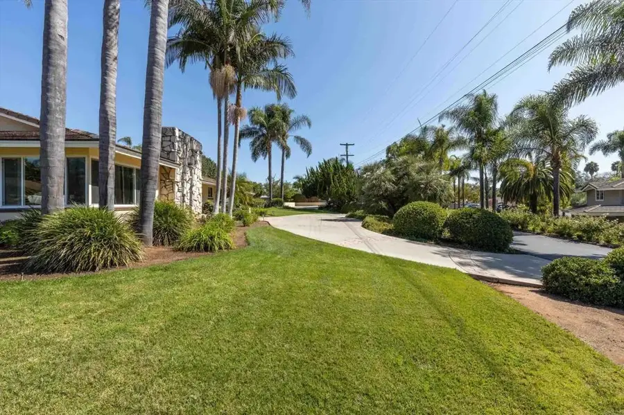 2125 Walnut Lane, Vista, CA 92084 - #3
