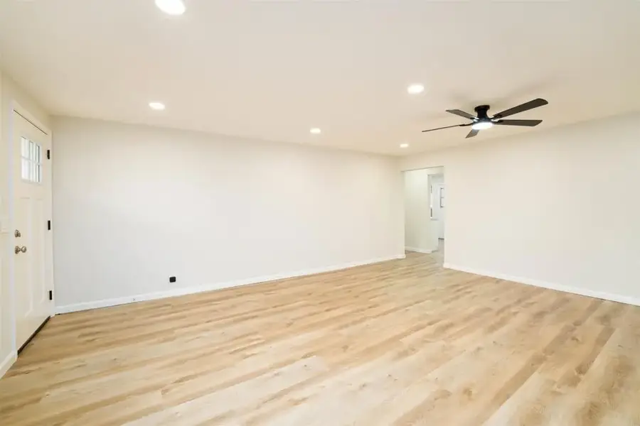 1758 Manor, Vista, CA 92084 - #2