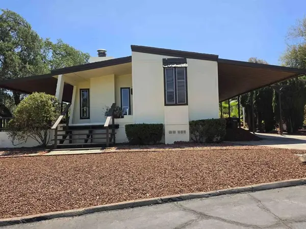 18218 Paradise Mountain Rd Spc 44 #Lot 44, Valley Center, CA 92082