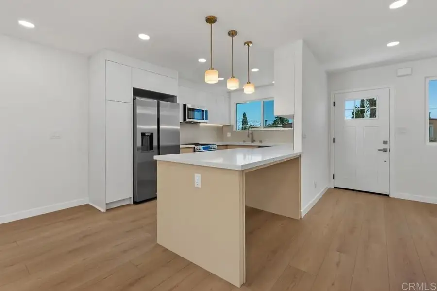 5020 Frink Ave, San Diego, CA 92117 - #3