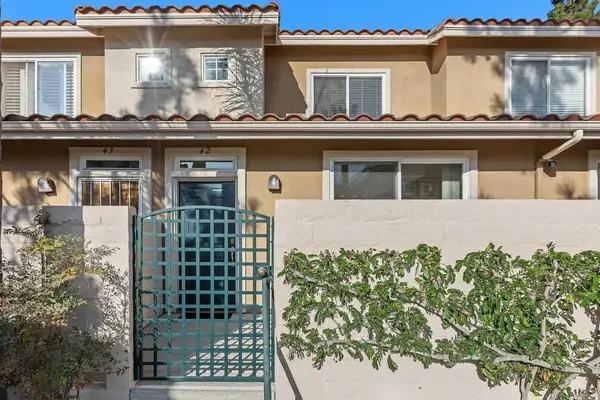 4121 Via Candidiz #42, San Diego, CA 92130