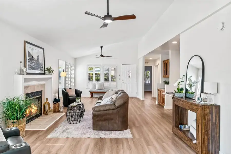 2010 W San Marcos Blvd #18, San Marcos, CA 92078 - #3