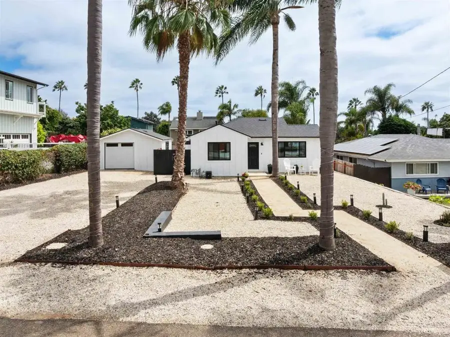 1319 Knowles Avenue, Carlsbad, CA 92008 - #2