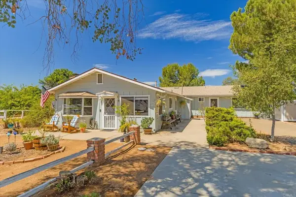 1977 Rowley Avenue, Ramona, CA 92065