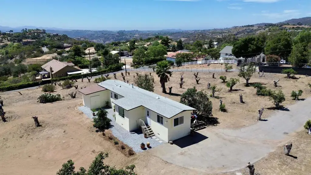 1843 Canyon Heights Road, Fallbrook, CA 92028 - #1