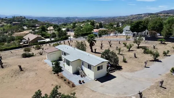 1843 Canyon Heights Road, Fallbrook, CA 92028