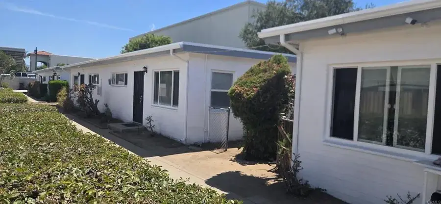 321-331 Roanoke Road, El Cajon, CA 92020 - #3