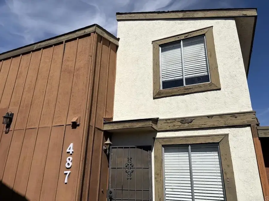487 S Lincoln Avenue, El Cajon, CA 92020 - #2