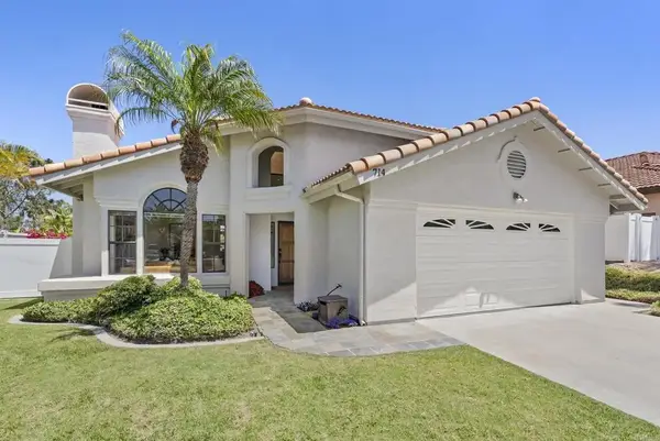 714 Poinsettia Park South, Encinitas, CA 92024