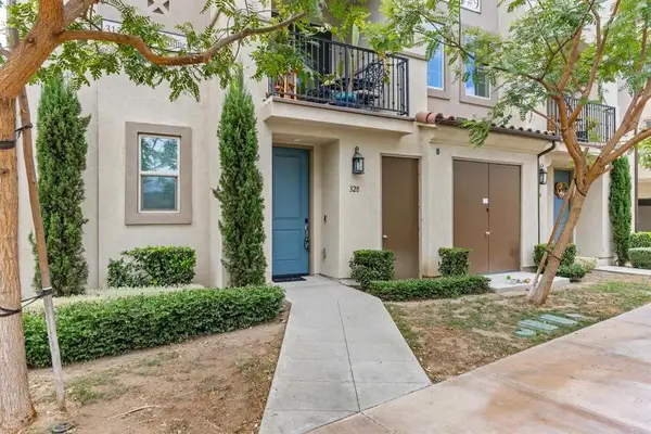 328 Waverunner Court, Santee, CA 92071