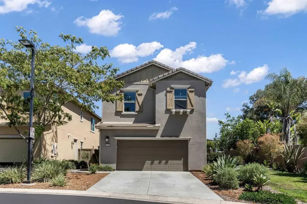 2037 White Alder Lane, Vista, CA 92084 - #1