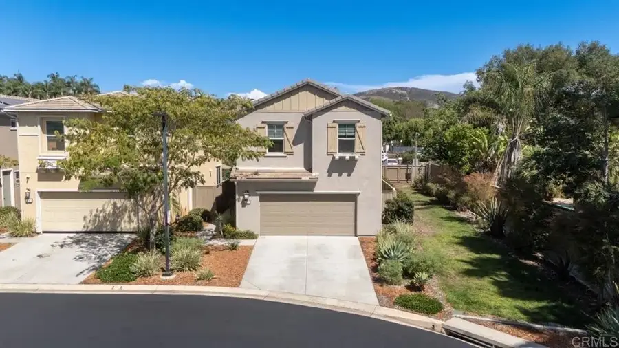 2037 White Alder Lane, Vista, CA 92084 - #2
