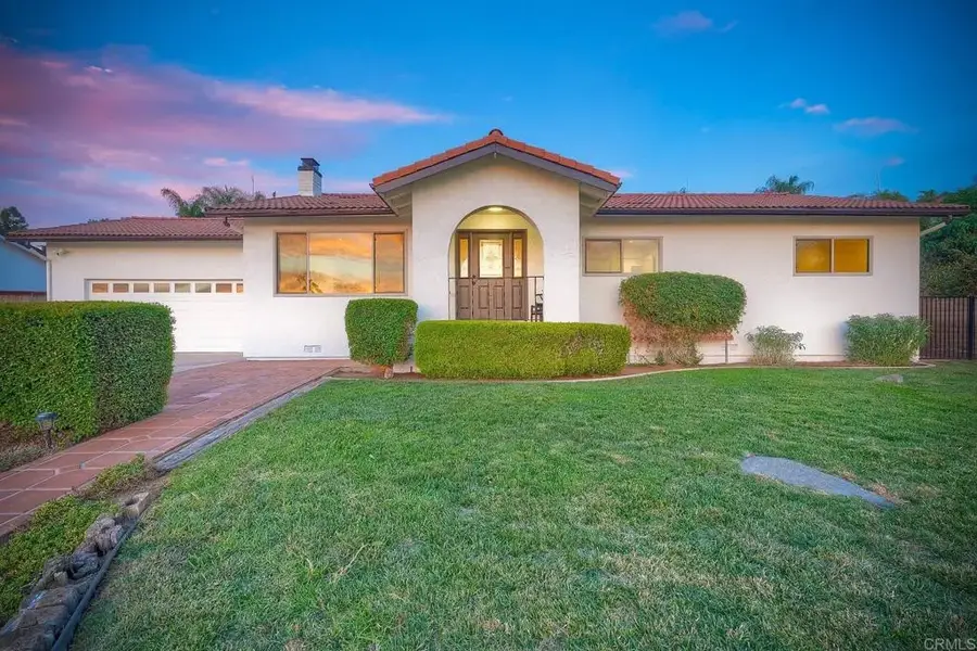 2185 Hawley Drive, Vista, CA 92084 - #2