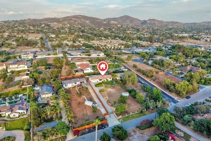 2185 Hawley Drive, Vista, CA 92084 - #3