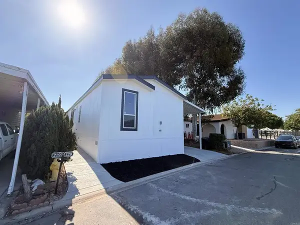 2750 Wheatstone #220, San Diego, CA 92111