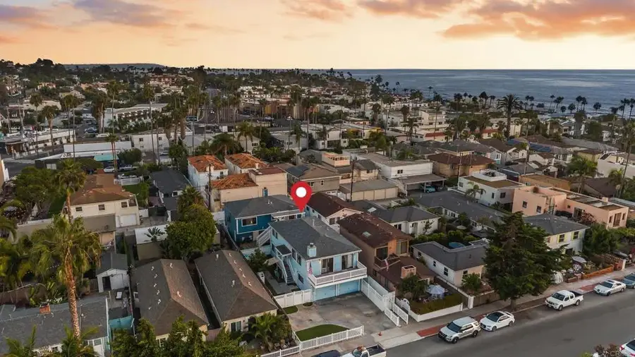429-33 Nautilus Street, La Jolla, CA 92037 - #3