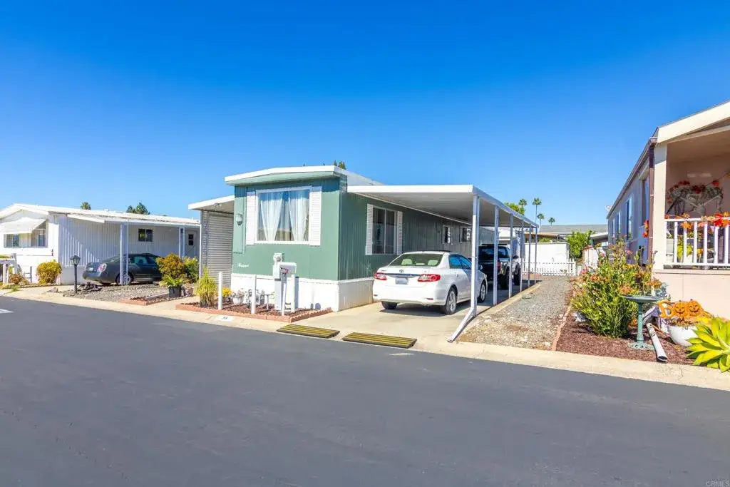 1010 E Bobier #59, Vista, CA 92084 - #1