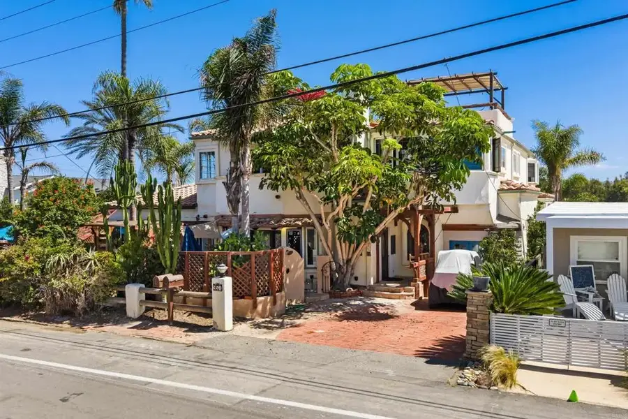 951 Neptune Avenue, Encinitas, CA 92024 - #2