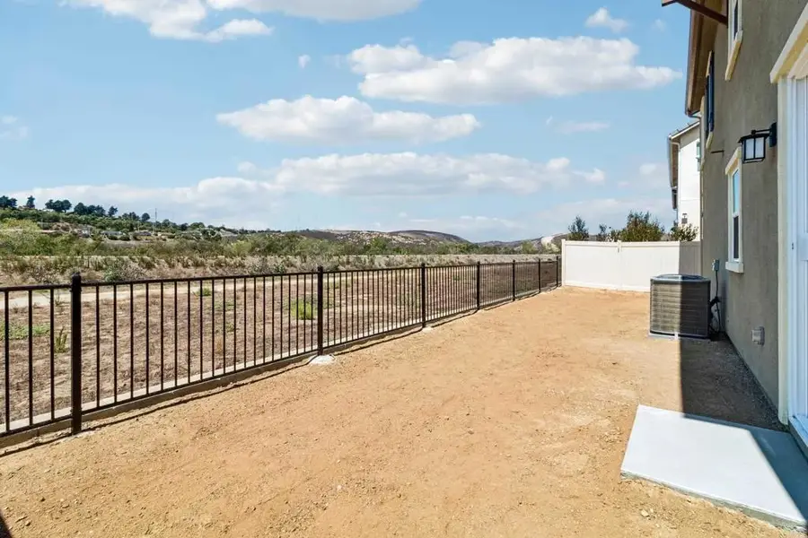 725 Kingbird Loop, Oceanside, CA 92058 - #3