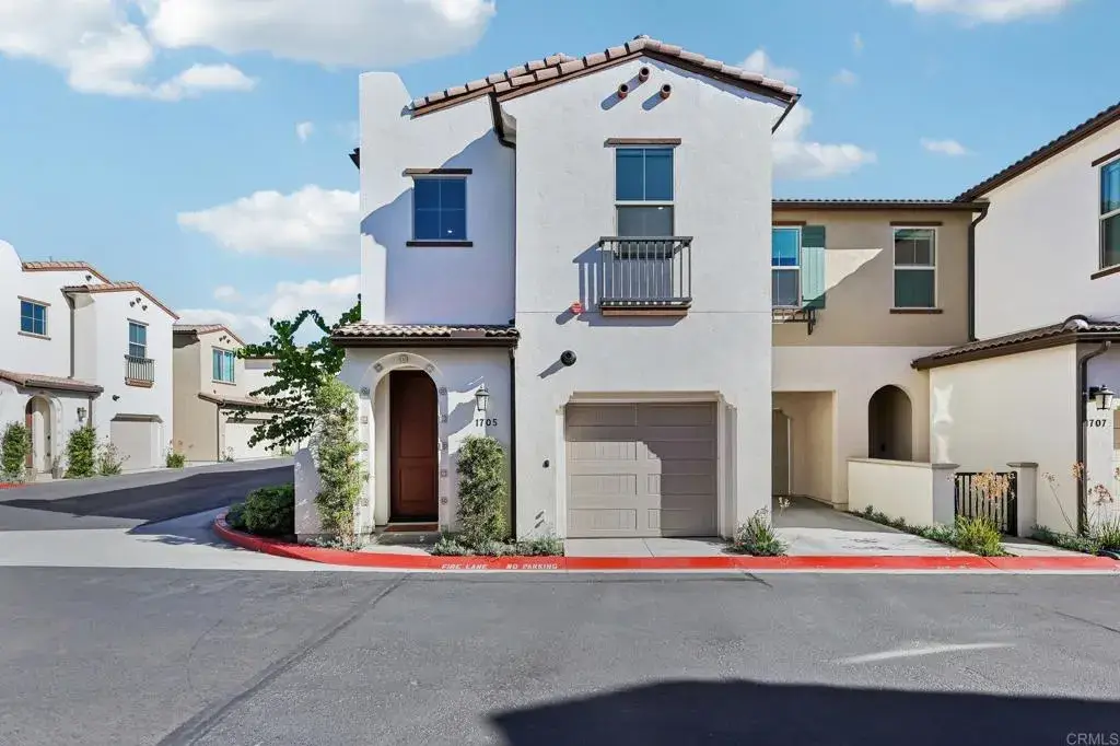 1705 Valley Oak Way, Oceanside, CA 92056 - #1