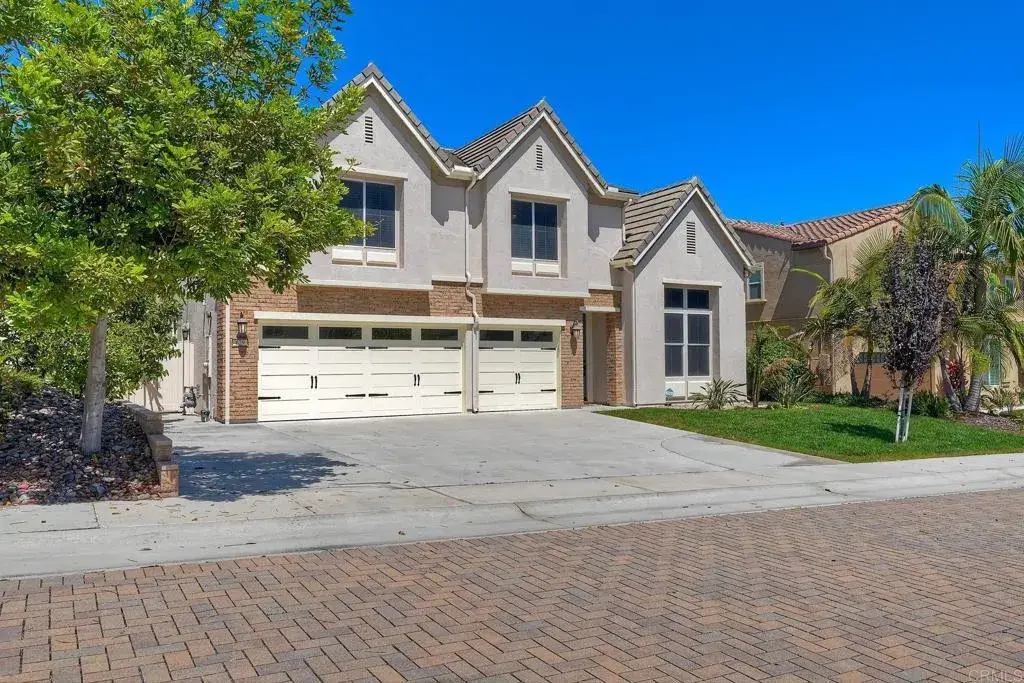 629 Amarra Lane, Vista, CA 92083 - #1